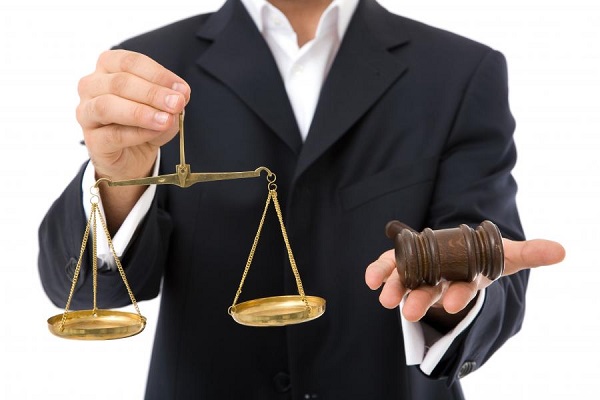 How to Choose Reliable Business Lawyers